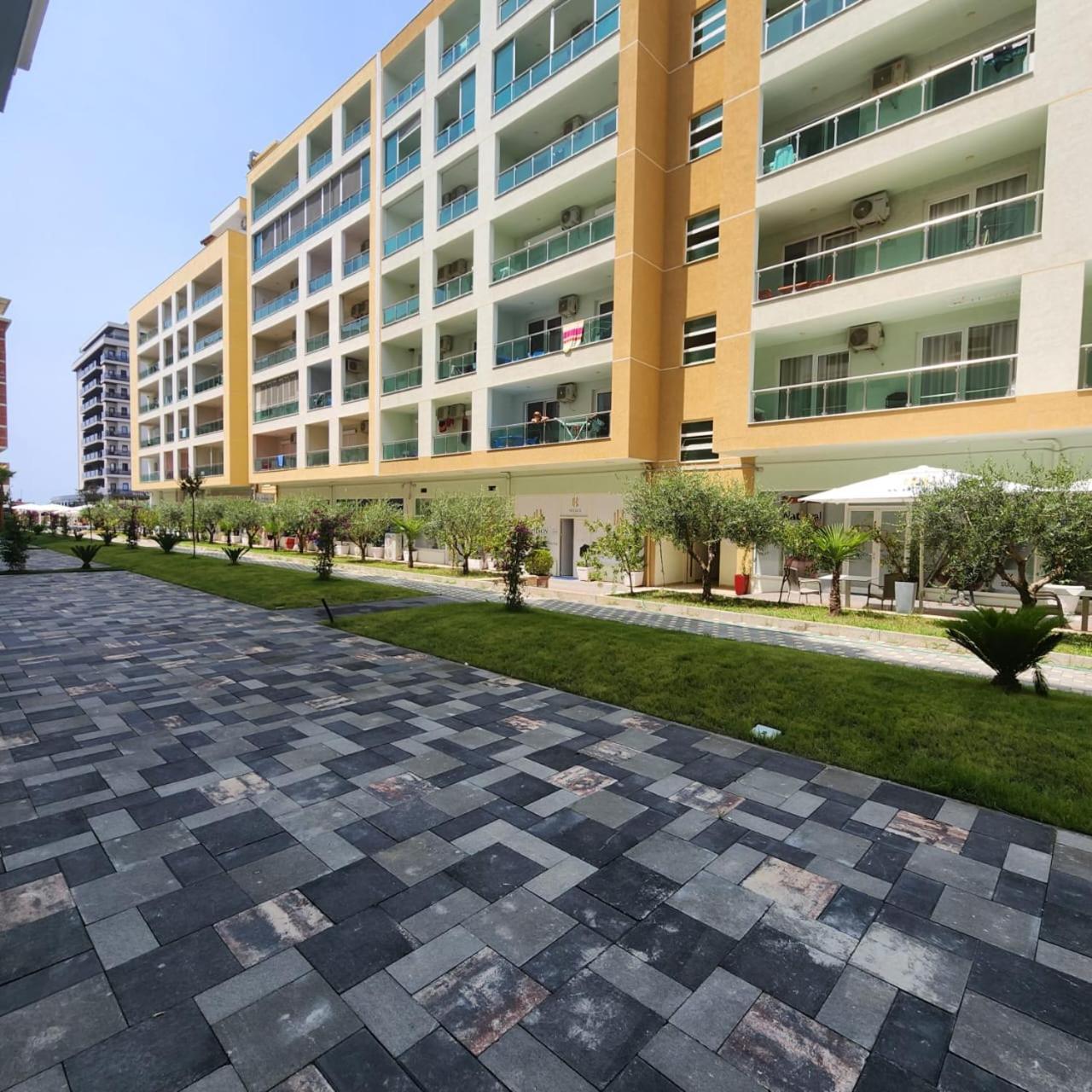 Low Cost Banesa Kosovare Shengjin Exterior photo